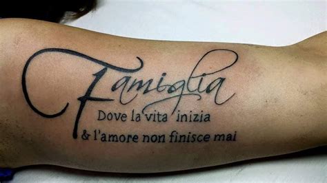 frasi tatuaggi padre e figlio|Tatuaggi per papà: 10 frasi in italiano che raccontano。